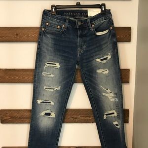 NEW WITH TAGS! American Eagle Men’s Jeans